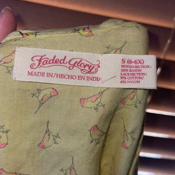 Faded glory yellow bird print shirt girls size 6 - Picture 6 of 6